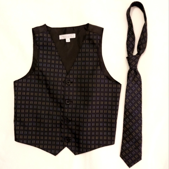 Boys Dressy Vest and Tie Set - Picture 2 of 4